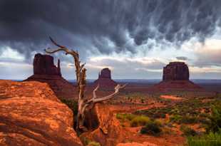 Storm over Monument Valley-0864 Storm over Monument Valley-0864